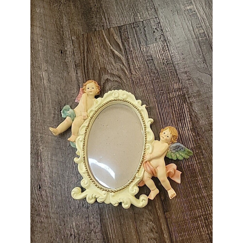 Vintage Cherub Oval Picture Frame. One Wing Broken. Discounted.